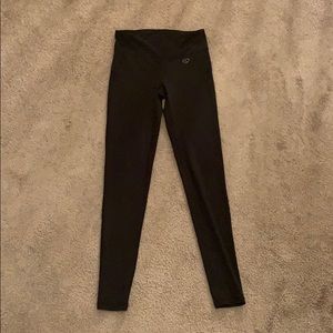 Stretchable workout type leggings. Size: S